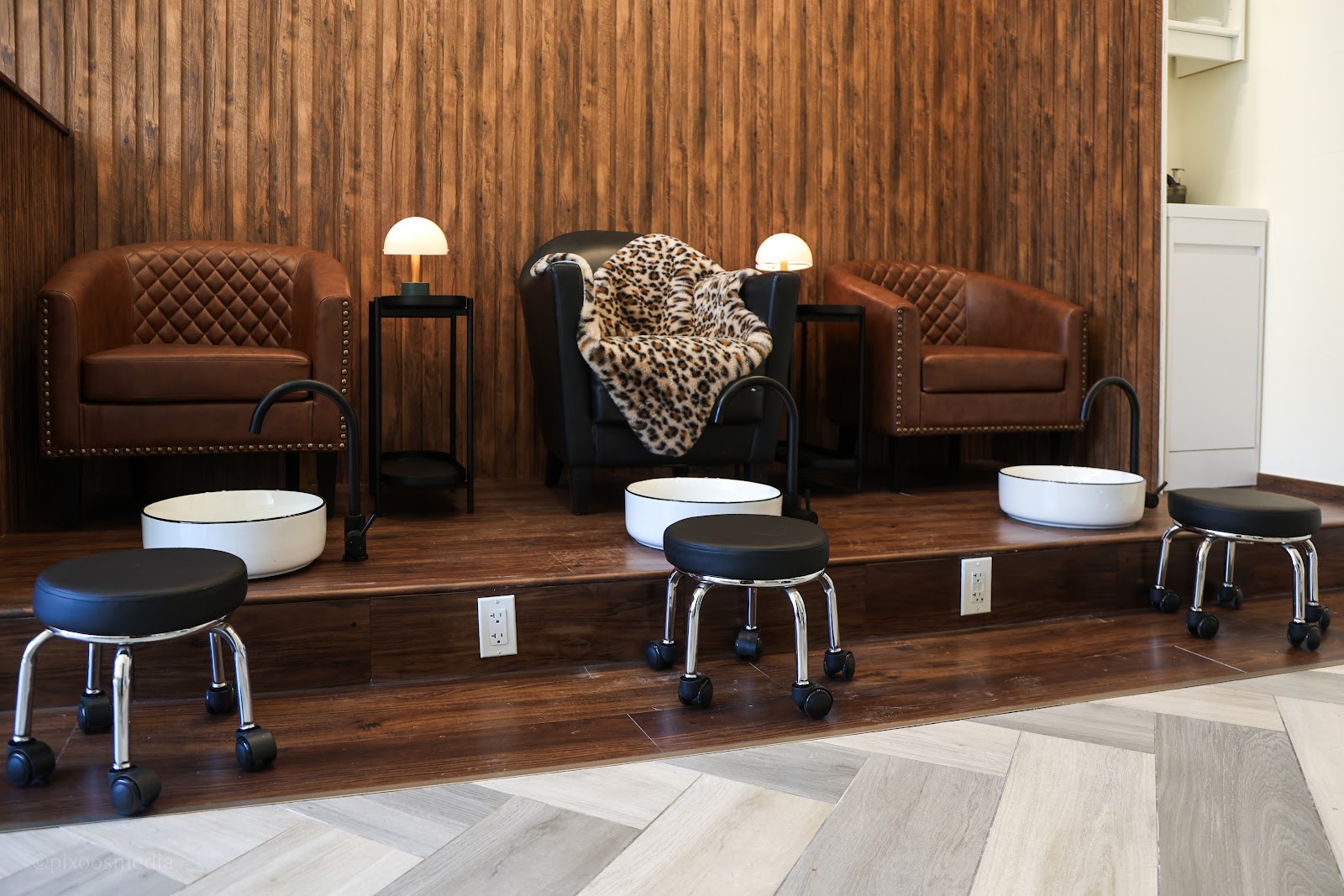 Tala Beauty Bar