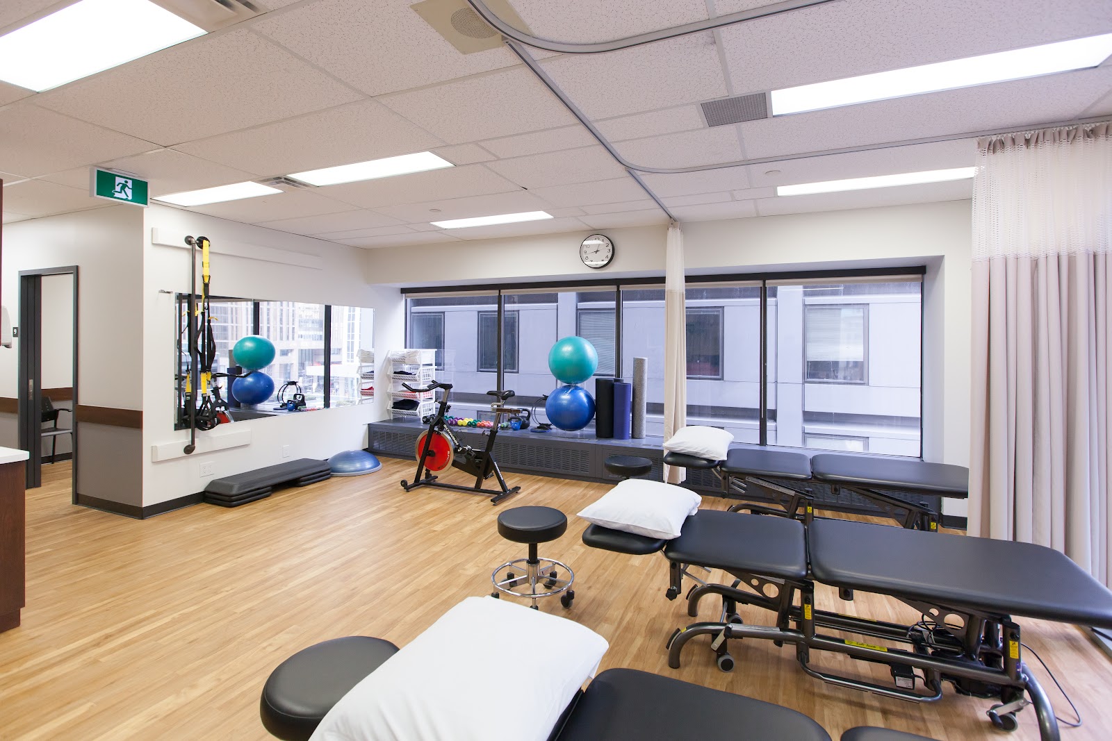 Rebalance Sports Medicine Physiotherapy & Chiropractic Downtown Toronto